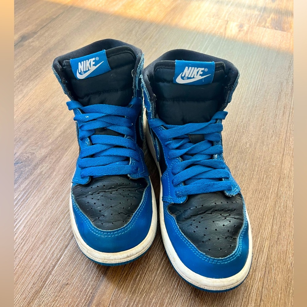 Jordan retro high OG.